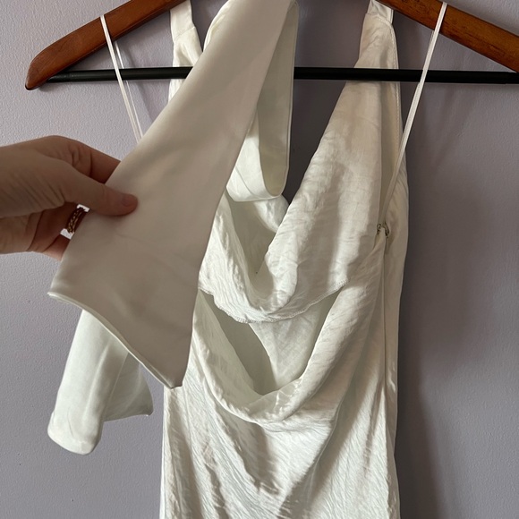 NWT Elegant Ivory Halter Dress - Picture 6 of 7